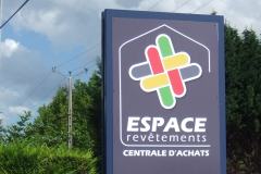 Totem Espace Revètement