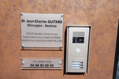 Plaque Proefessionnelle Dr GUITARD